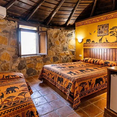 Selwo - Animal Park Tickets Included Hotell 3*